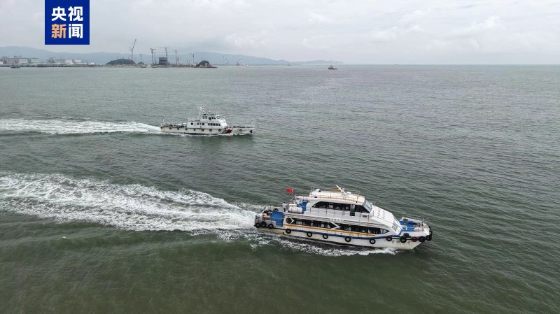 超强台风“桦加沙”来袭 沿海各地提前做好防御准备
