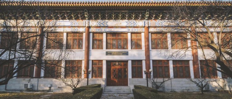 校馆弦歌・文博日历丨这块石碑“一字三体” 竟是古代“官方教科书”