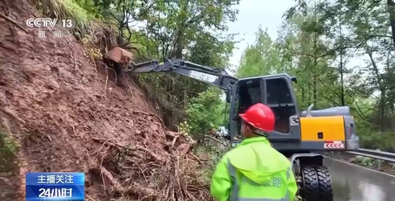 四川巴中遭遇强降雨 已紧急避险转移4548人