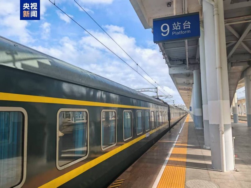 受台风影响 海口“三港”、海南铁路进出岛列车停运
