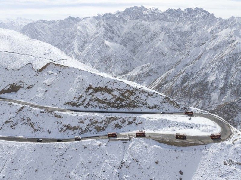 我在现场・光影流年｜天山之下 绿洲新韵