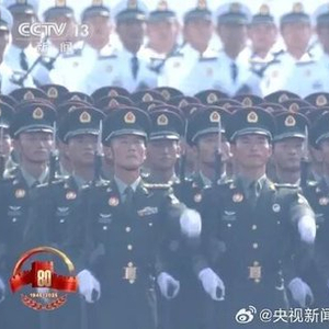 歼20S、DF61导弹，震撼亮相！三支兵种首次亮相天安门广场，空中梯队战机起飞