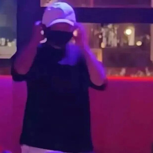 马云现身阿里园区酒吧，幕后“强势回归”？市值重回3万亿港元，阿里巴巴能“杀出”新天地吗？