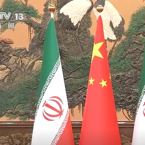 习近平会见伊朗总统佩泽希齐扬