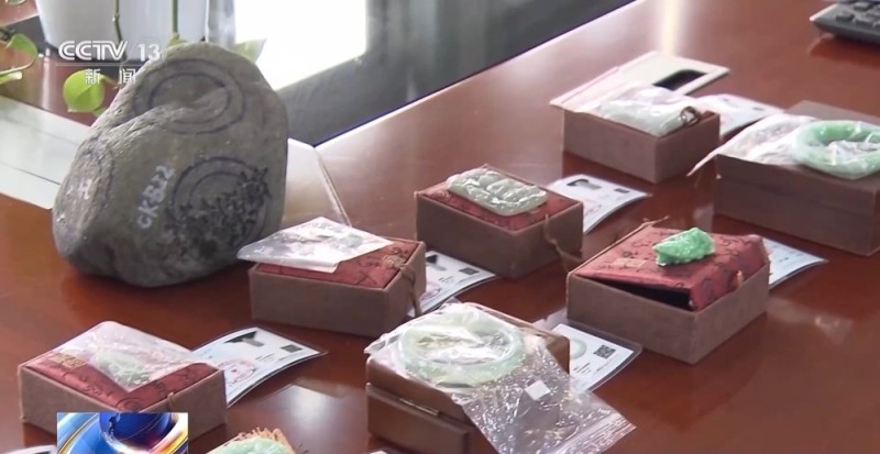 法治在线丨免费送、赚大钱?老汉豪掷百万赌石竟是被安排的剧本