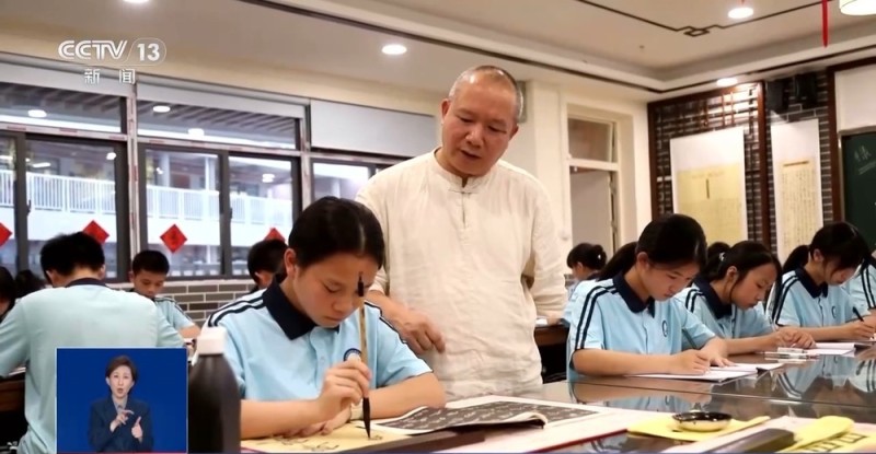 多地探索 中小学春秋假到底怎么放？