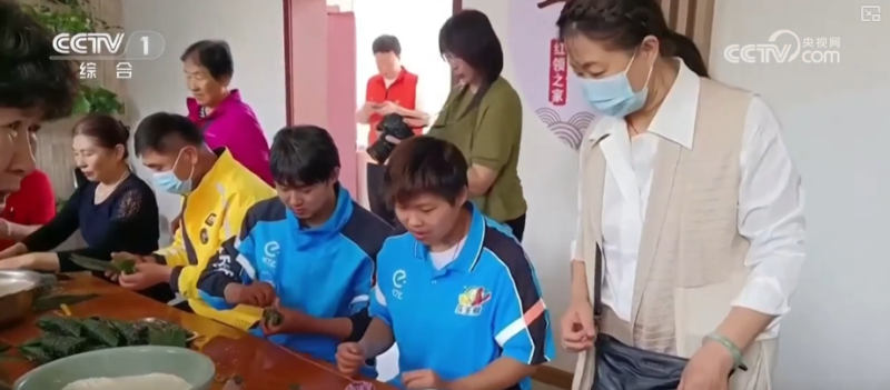 各地社区便民阵地上“新”服务 让民生实事落地有声、幸福生活可感可及