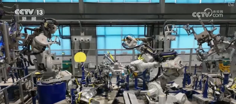 从仓储、航运、软件等多领域亮眼“成绩单” “数”读经济韧性与活力