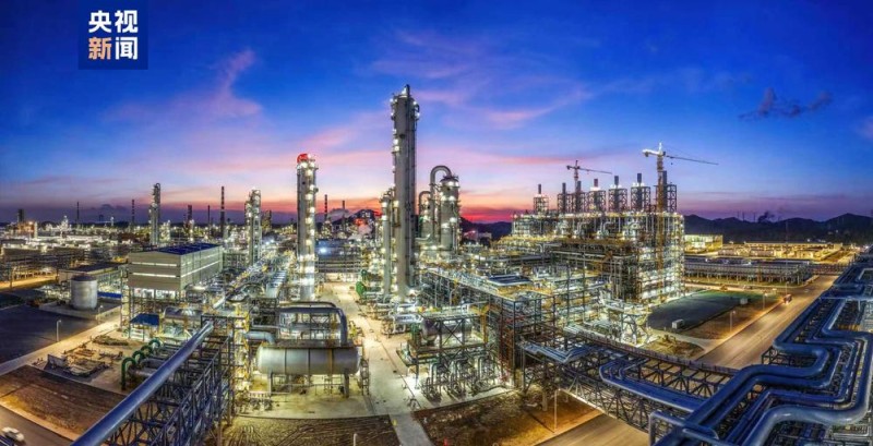 我国西南地区最大乙烯工程建成投产