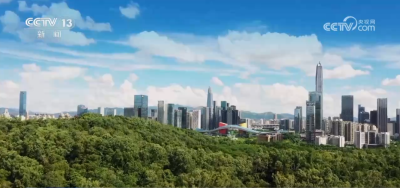 十五运会火炬传递科技感十足 无人驾驶+低空经济“牵手”体育盛会