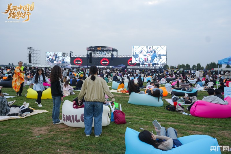 “礼乐成安音乐节”精彩收官！郑钧、黄霄、黄子韬带乐迷嗨翻假日