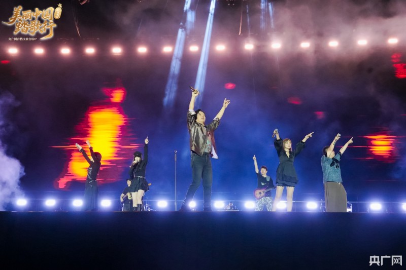 “礼乐成安音乐节”精彩收官！郑钧、黄霄、黄子韬带乐迷嗨翻假日