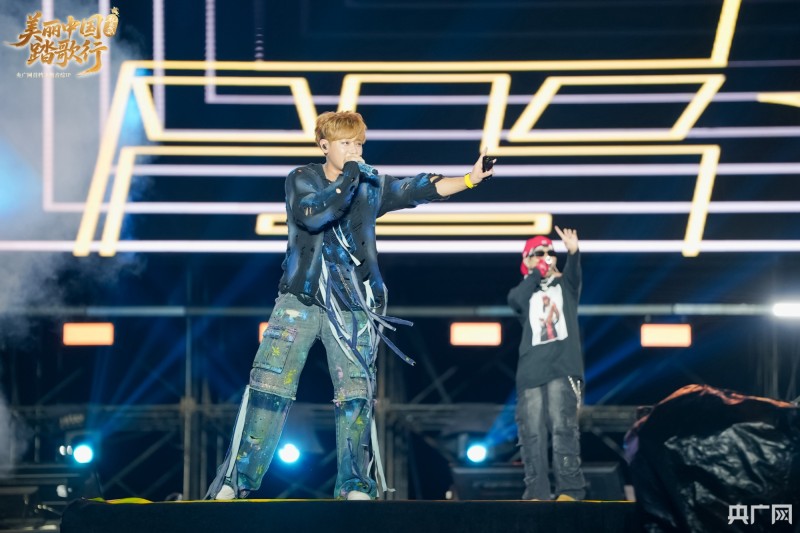 “礼乐成安音乐节”精彩收官！郑钧、黄霄、黄子韬带乐迷嗨翻假日