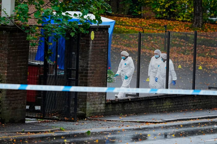 英国警方：犹太教堂恐袭事件中，一名遇害者可能被警方误杀