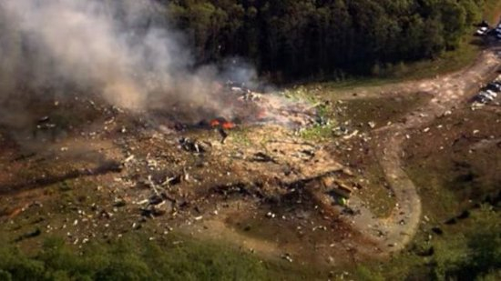 美国田纳西州一炸药厂发生爆炸 致多人死亡