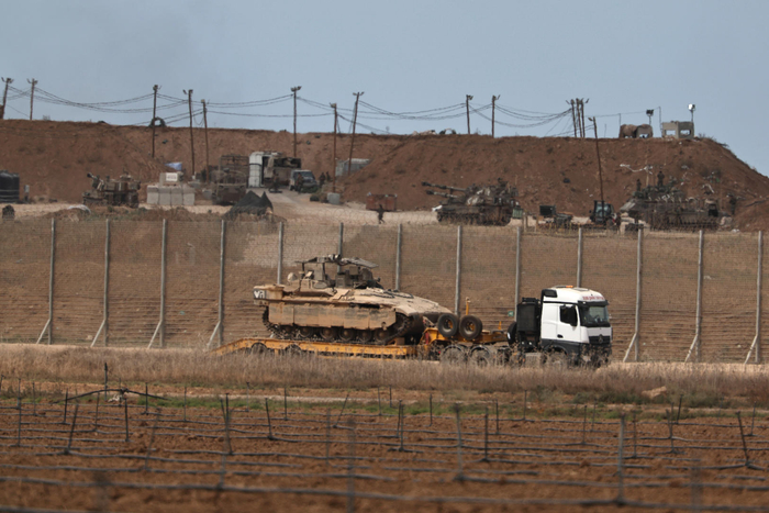 加沙停火后，以军如何三步撤出？加沙的未来，谁管？