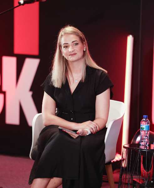 肯德基非洲分公司说好公布的炸鸡配方呢？都被骗了！但这次似乎可以原谅