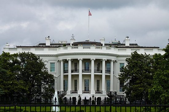 白宫官员：联邦政府裁员程序已正式启动