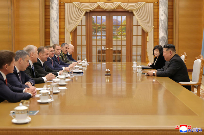 多国领导人到访 朝鲜迎来外交潮