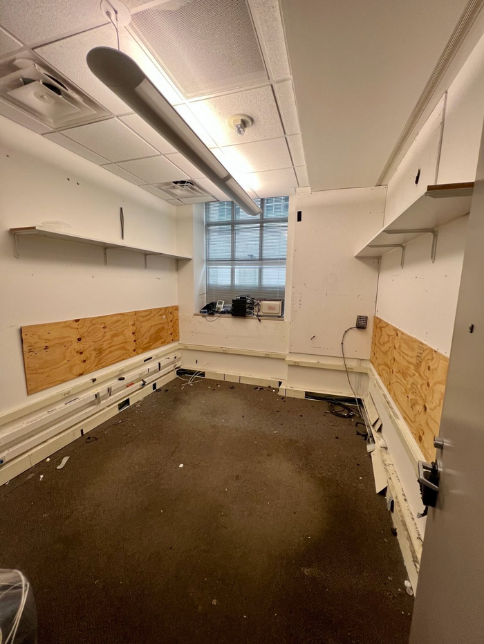 集体拒签“最后通牒”，大批媒体撤离五角大楼