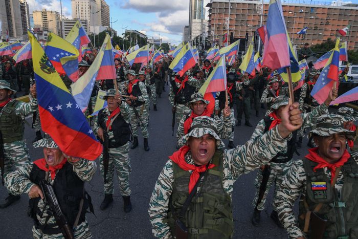 美方“缉毒”行动被批侵犯主权,委内瑞拉:对美防御就绪