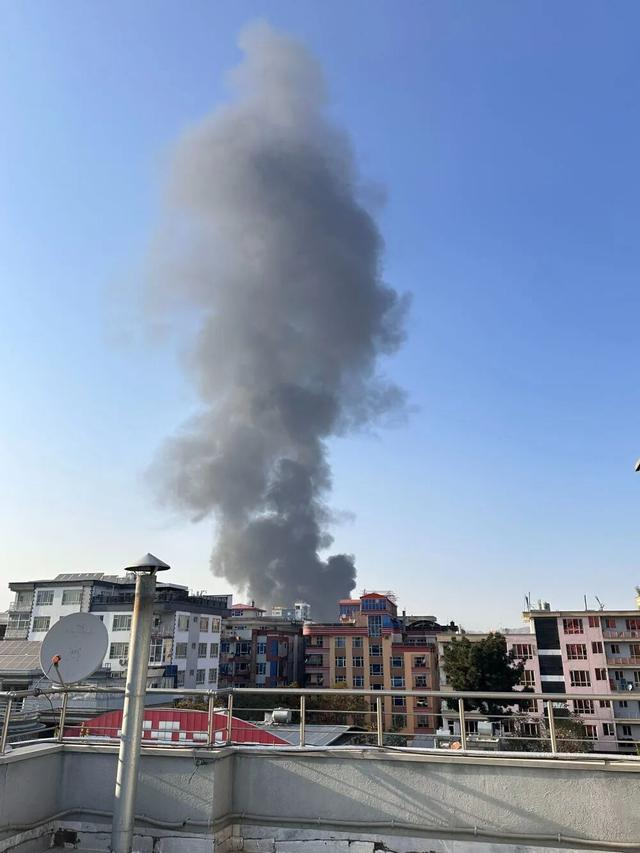 谈了13小时!这两国“握手言和”