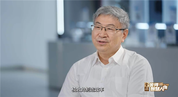 某巨头史上最大规模裁员！遣散费最高超400万；曝阿里夸克秘密开展C计划AI业务，或对标字节豆包；格力朱磊曝友商买水军丨雷峰早报