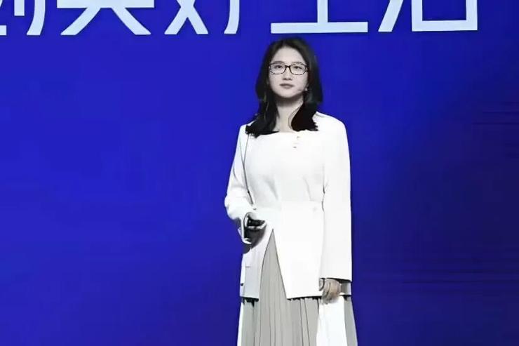 曝京东管控商家定价:不许比京东低,违规或罚500万起;超过60岁不能办eSIM?中国电信被喷后改口;Meta AI裁员600人
