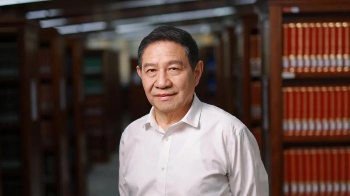 东西问・中国学丨杨慧林:“中国学”何以是“世界的”?