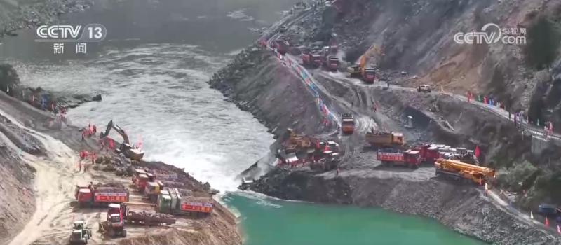 两座水电站同步大江截流意味着什么?“硬核”实力彰显中国力量