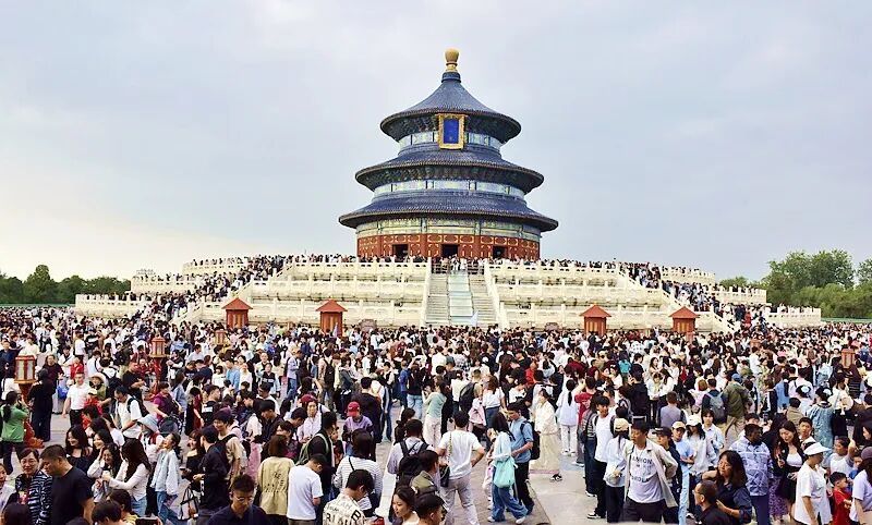 7点出发｜贵州一景区将推“无绳蹦极”！安全吗？当地回应→