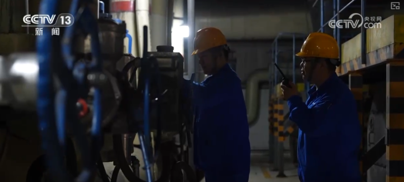 多样化细致服务应对降温 “智慧供热”保障百姓温暖过冬