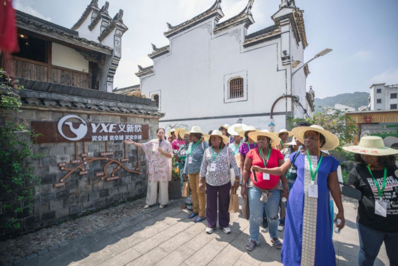 心相近丨赋能“她力量”，中国在行动