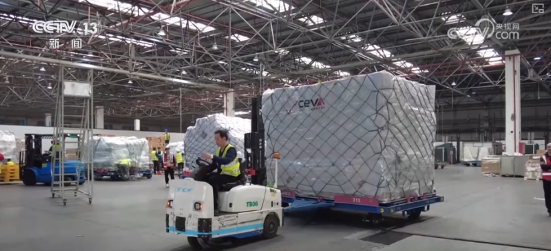 从仓储、航运、软件等多领域亮眼“成绩单” “数”读经济韧性与活力