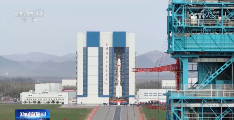 神二十一船箭组合体垂直转运有哪些技术细节？记者探访