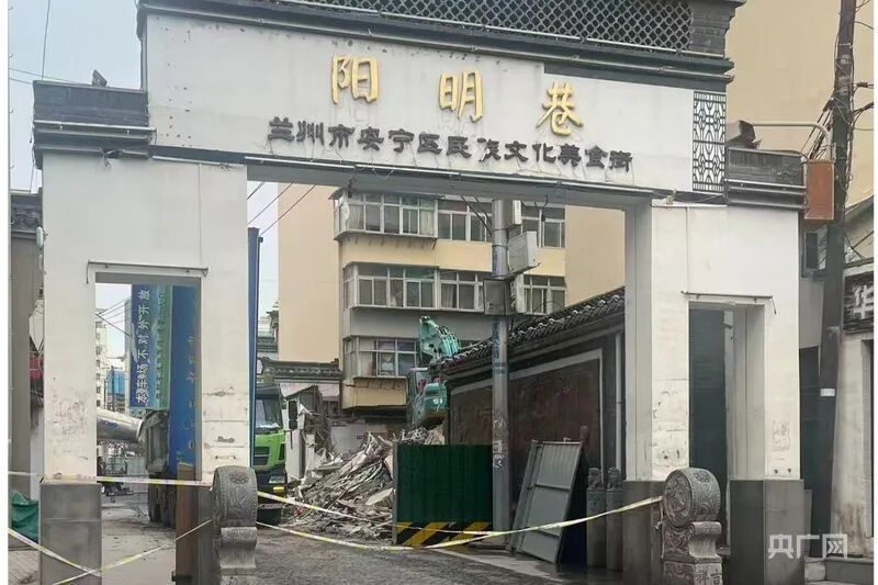 7点出发｜女销冠被AI合成不雅视频，涉事男子被行拘5日！