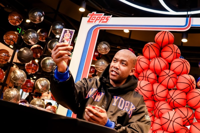 Topps NBA 篮球旗舰系列在京发布，马布里现身助阵