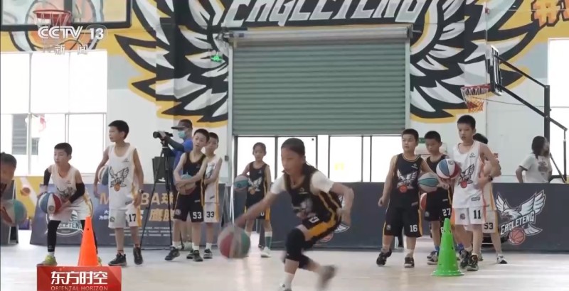 热辣滚烫！一场“村BA”让无数人跨越山海奔赴家乡