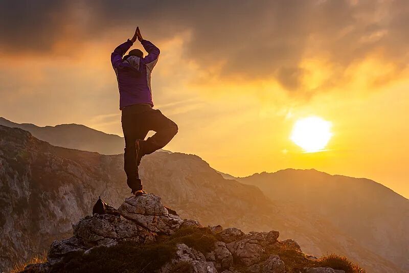 勿为追求“出片”涉足险境 收好这份拍照安全提示