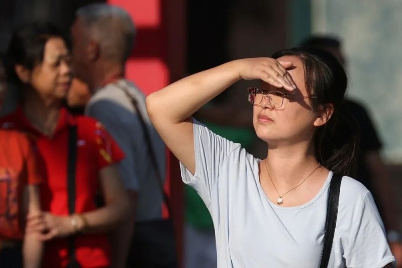 北方低温破纪录，南方最高38℃，这天气咋就乱套了？