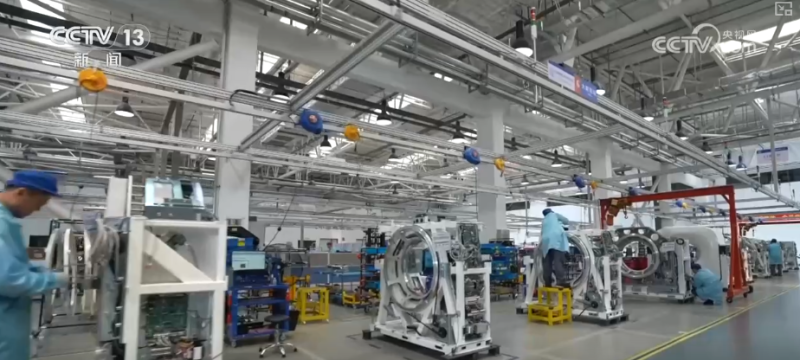 从仓储、航运、软件等多领域亮眼“成绩单” “数”读经济韧性与活力