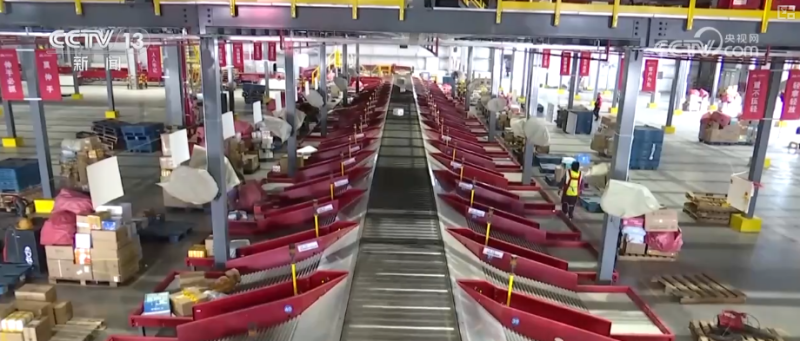 从仓储、航运、软件等多领域亮眼“成绩单” “数”读经济韧性与活力