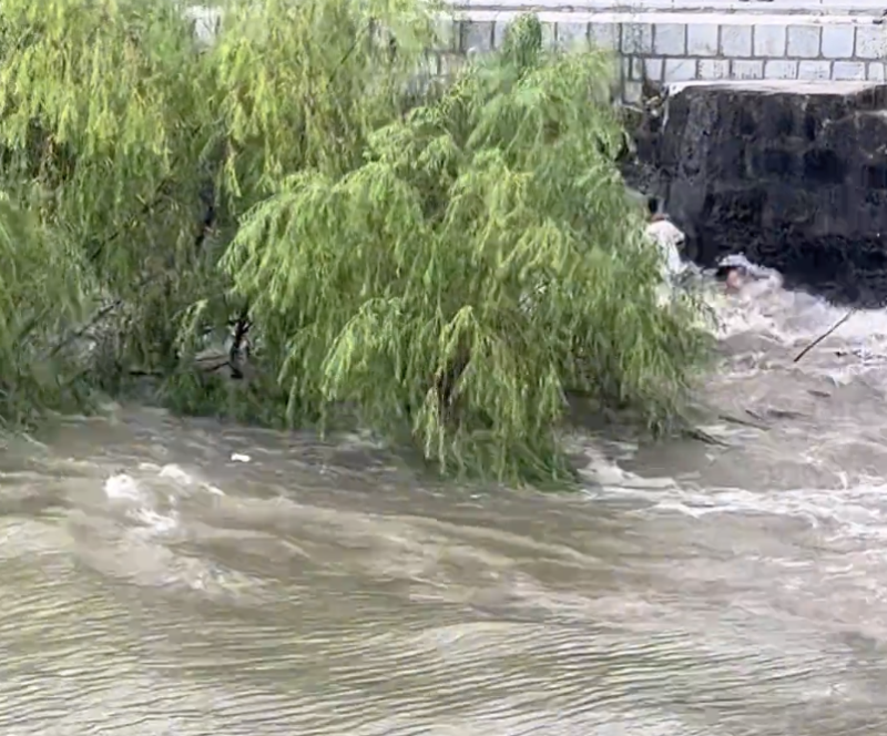 230斤小伙酒后落入钱塘江，漂浮7小时终获救