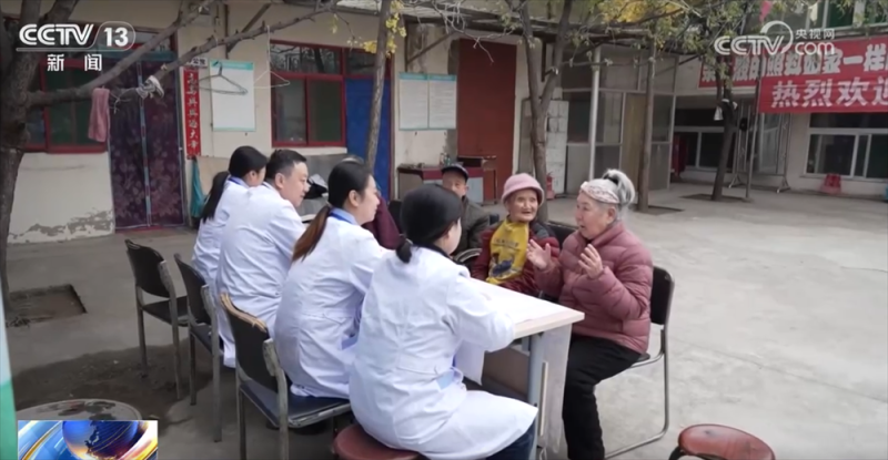 涉及日常生活方方面面 “十四五”期间共建老年友好型社会交出“温暖答卷”