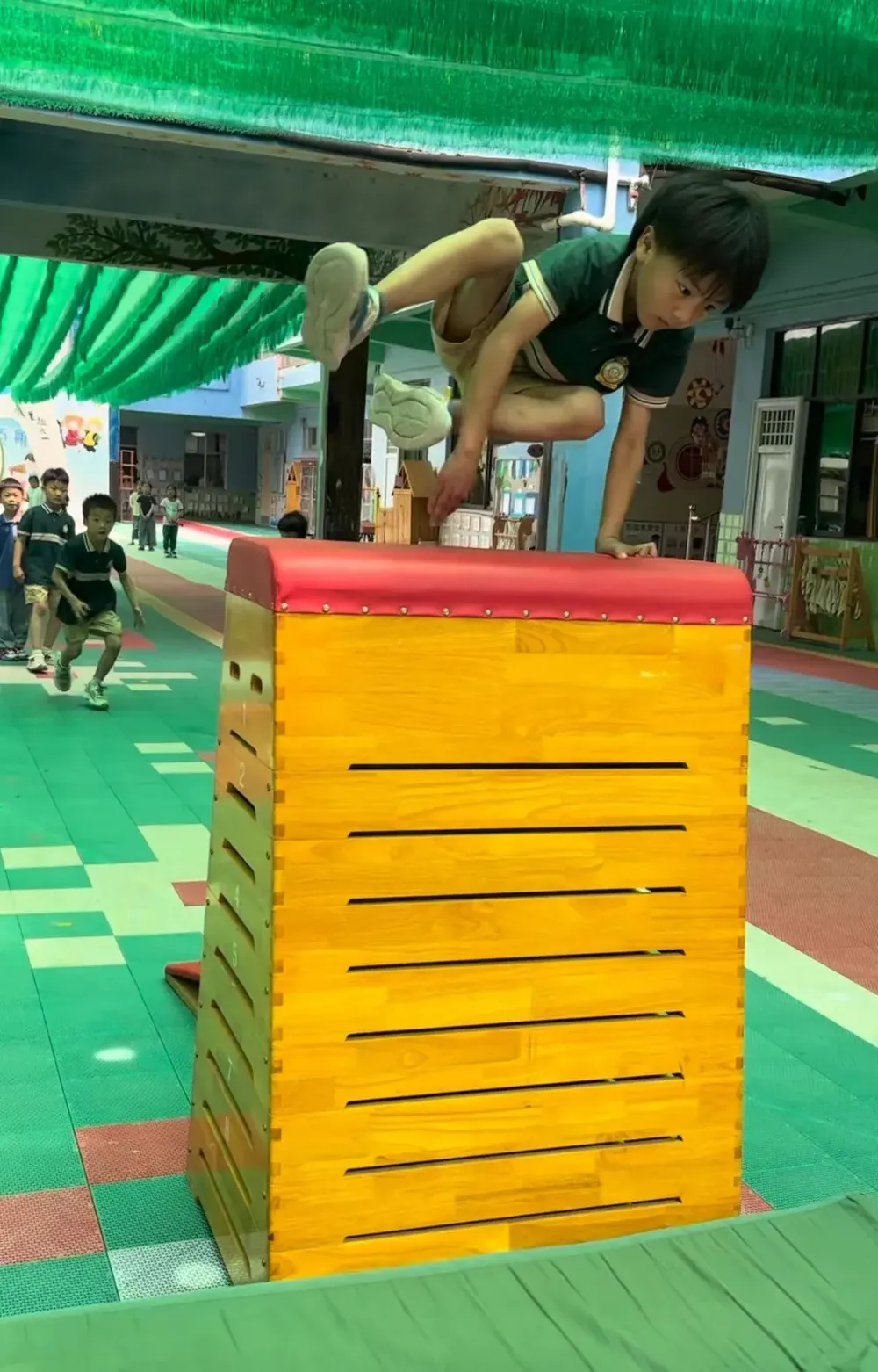 看丹观察丨跳马、种地、下厨!这家幼儿园的“全能课”被网友喊话求推广