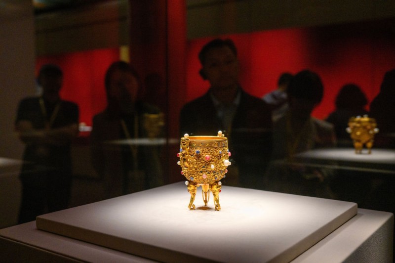 新华鲜报｜百岁故宫博物院，生日快乐！