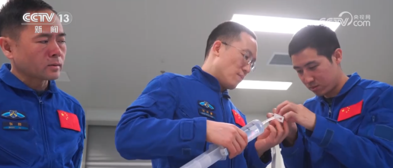“70后”“80后”“90后”,出征!神舟二十一号乘组“跨界”也精彩