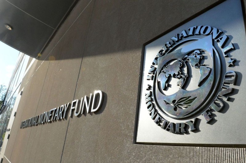 IMF发布最新报告：预计今年全球经济增速为3.2%