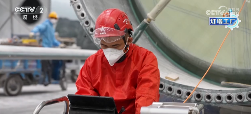 从“追赶者”向“领跑者”跃迁 “灯塔”之光照亮“中国智造”