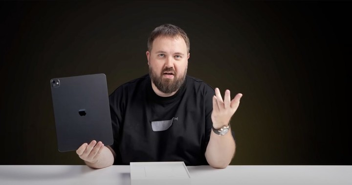 新 iPad 真机全球首曝！苹果被俄罗斯人透了个底朝天